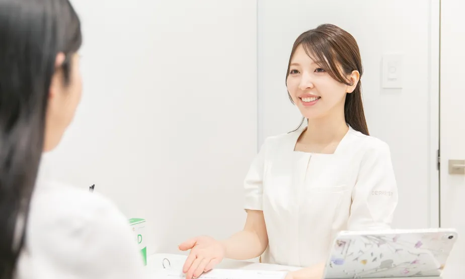 スリジエビューティークリニックの看護師によるカウンセリング・施術の提案